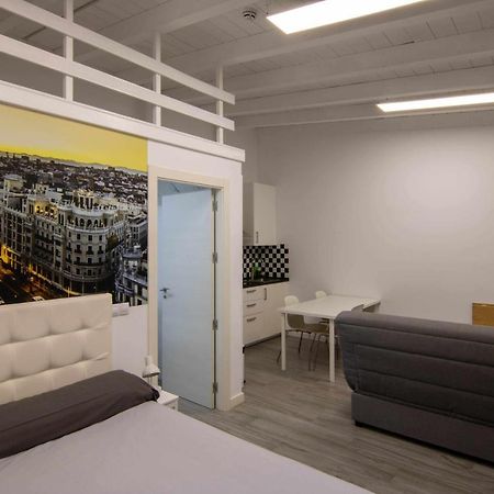 Loft Madrid Apartment Леон Екстериор снимка
