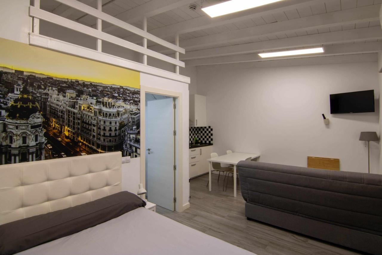 Loft Madrid Apartment Леон Екстериор снимка